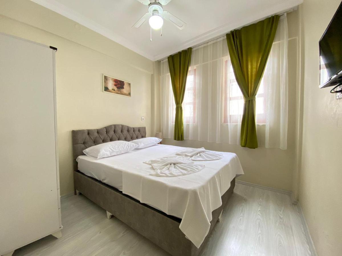 Duesseldorf Pansiyon Kusadasi Aydin Buitenkant foto